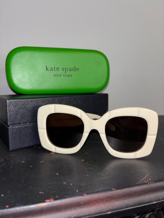 kate spade Accessories - Kate Spade Josey Ivory Sunglasses and Case NIB